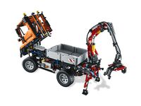 LEGO Technic 8110 - A-Modell Fahrerkabine gekippt und mit Heckkran